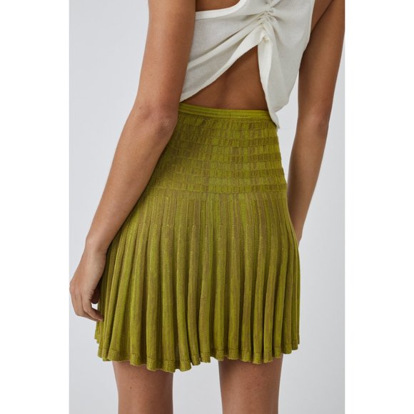 🎉LAST CHANCE🎉 FREE PEOPLE Sylvia Convertible Mini Skirt / Viper Combo - Picture 4 of 7